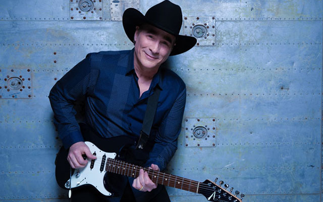 <h1 class="tribe-events-single-event-title">Clint Black</h1>